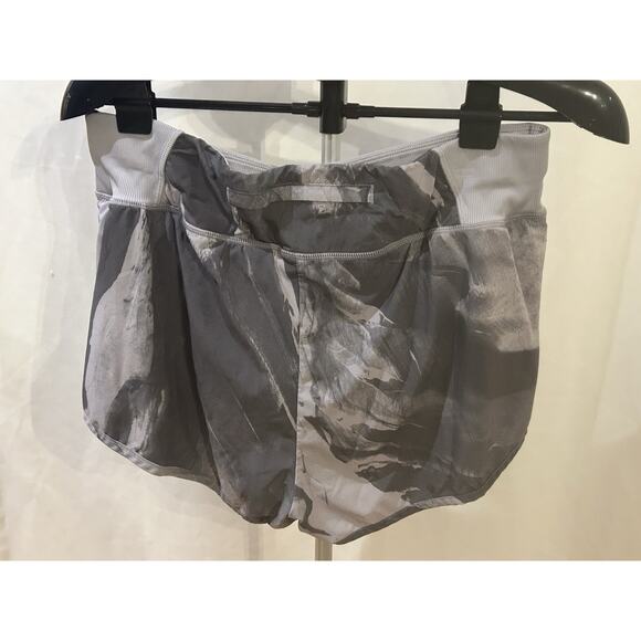 Zella Lavender and Gray Running Shorts size L - Picture 2 of 4